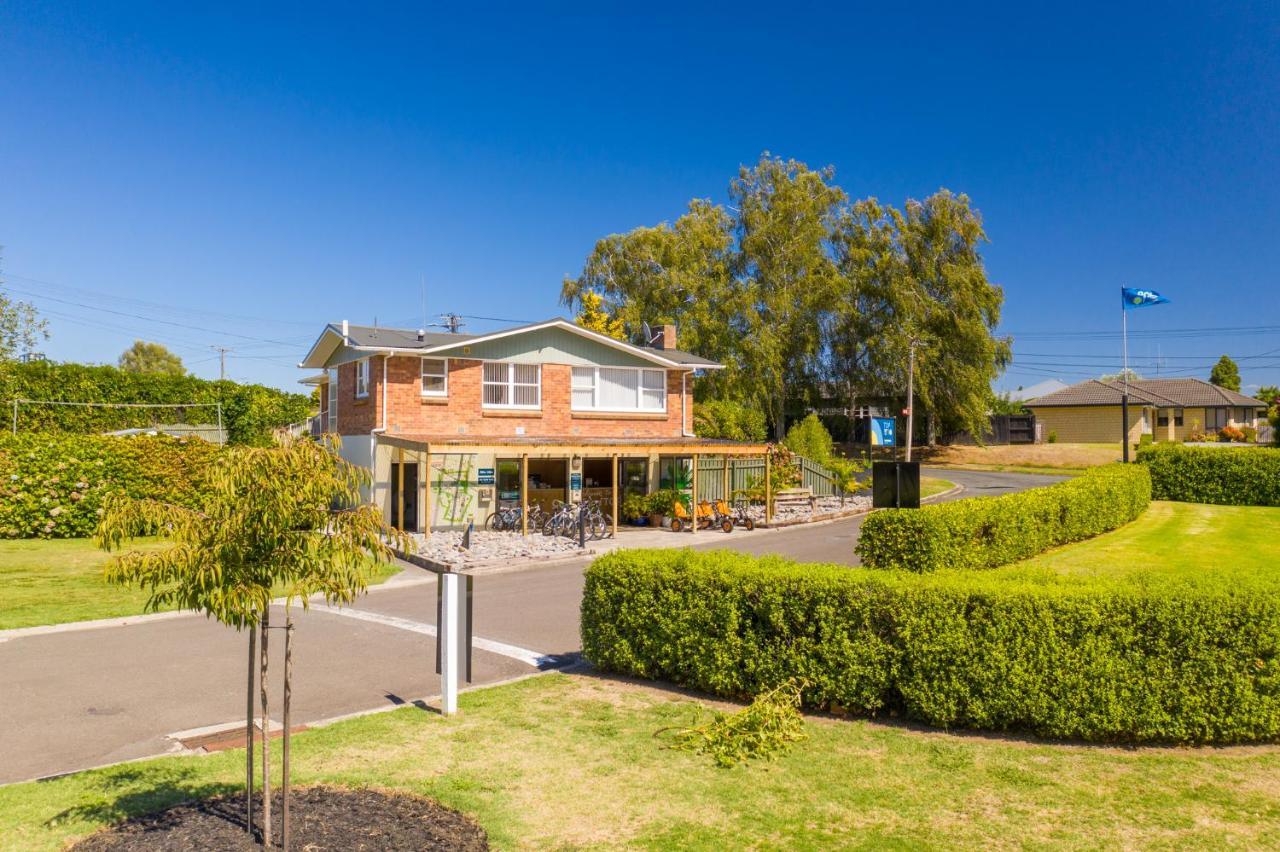 Cambridge Top 10 Holiday Park 외부 사진