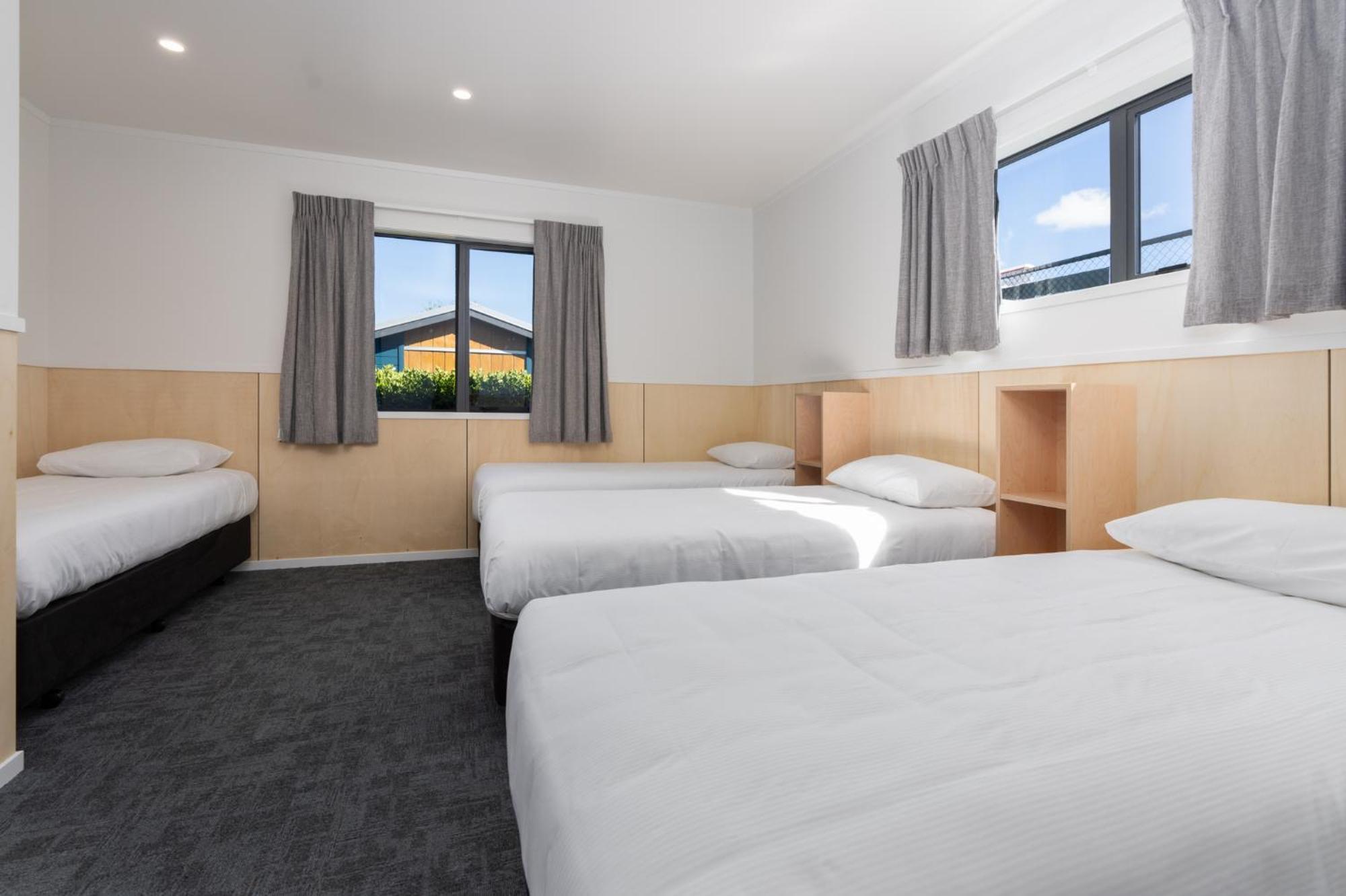 Cambridge Top 10 Holiday Park 외부 사진