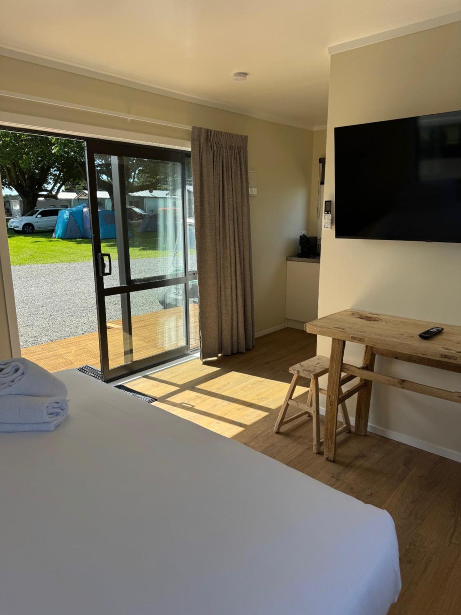 Cambridge Top 10 Holiday Park 외부 사진